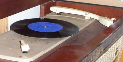 [a record player form the fifties]