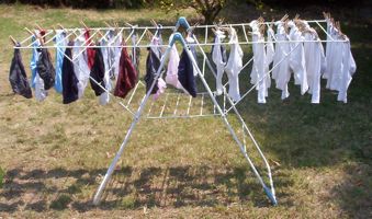 [rack for drying clothes]